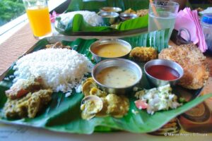 “Eat Under ₹300 😍”