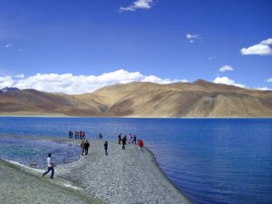 pangong lake walking shore quiet