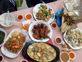 singapore hawker food spread